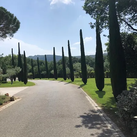 Holiday home Charmantes Haus Im Golf Club Tropez Saint-Tropez